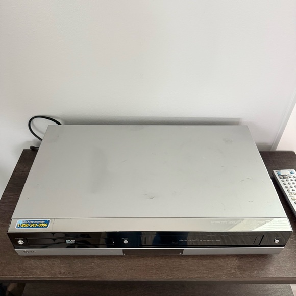 LG | V194H DVD & VHS VCR Hi-Fi Stereo Combo Player w/ Remote TESTED Electronics - Picture 1 of 12